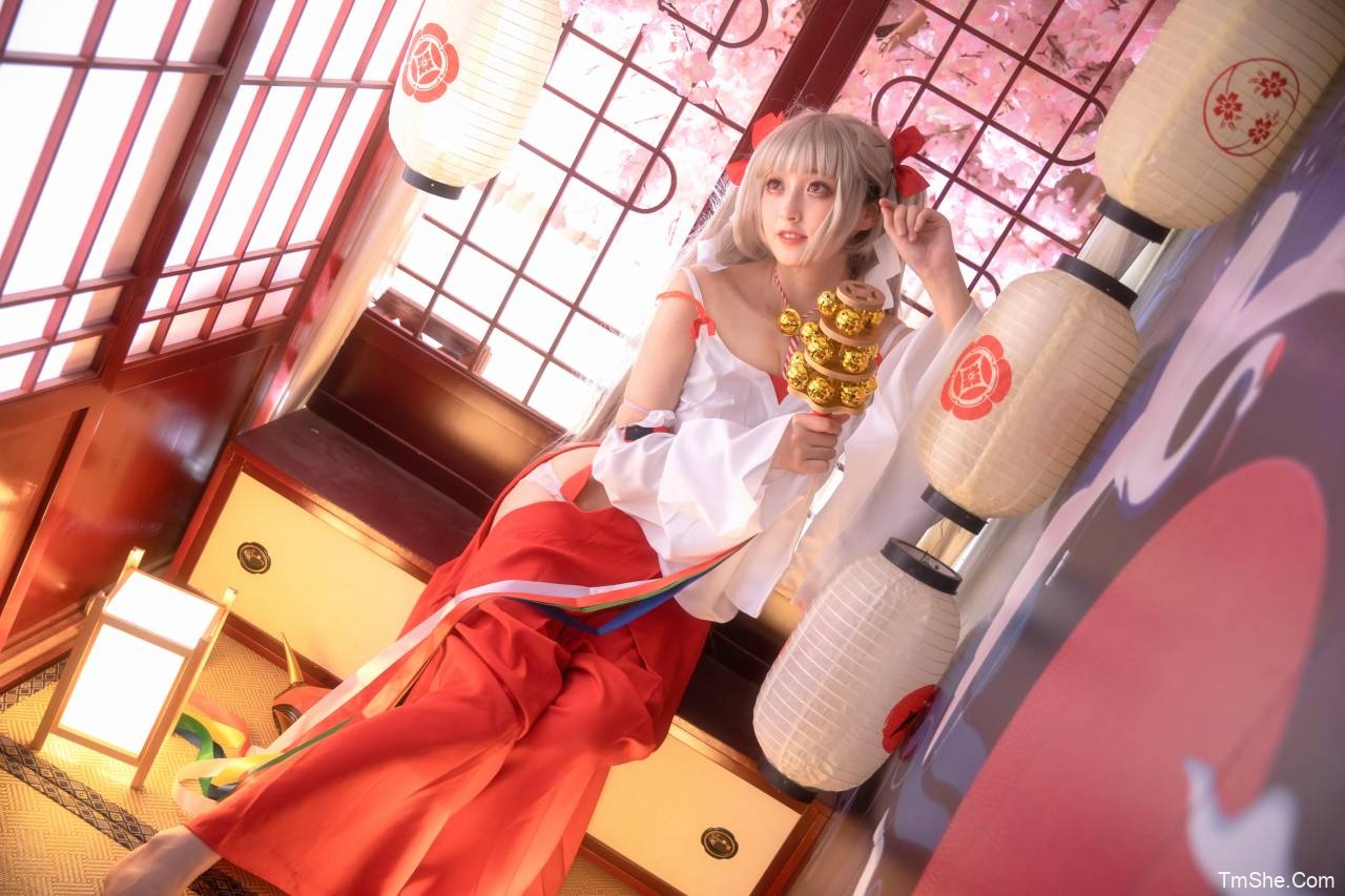 冬马路纱(Luisa_零纱)COS – 可畏(16P/286MB)